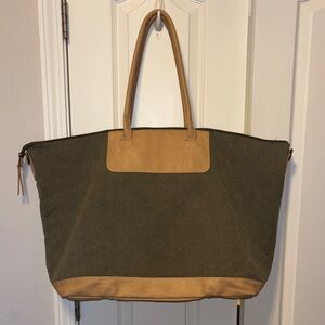Stylish Green and Tan Weekender Bag